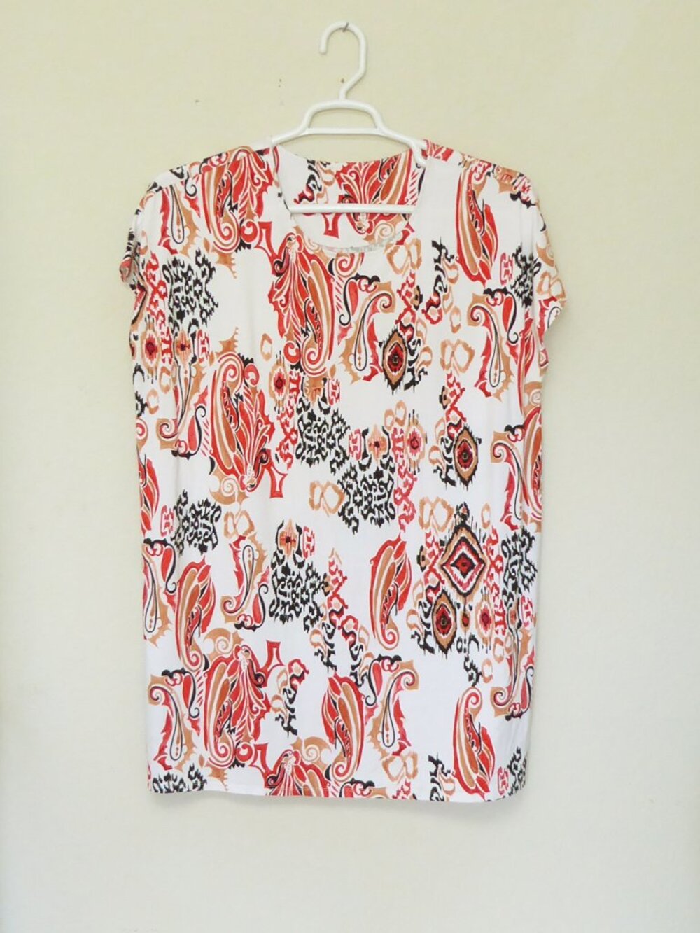 Chico's white red orange black watercolor paisley boho print cap sleeve tunic XL